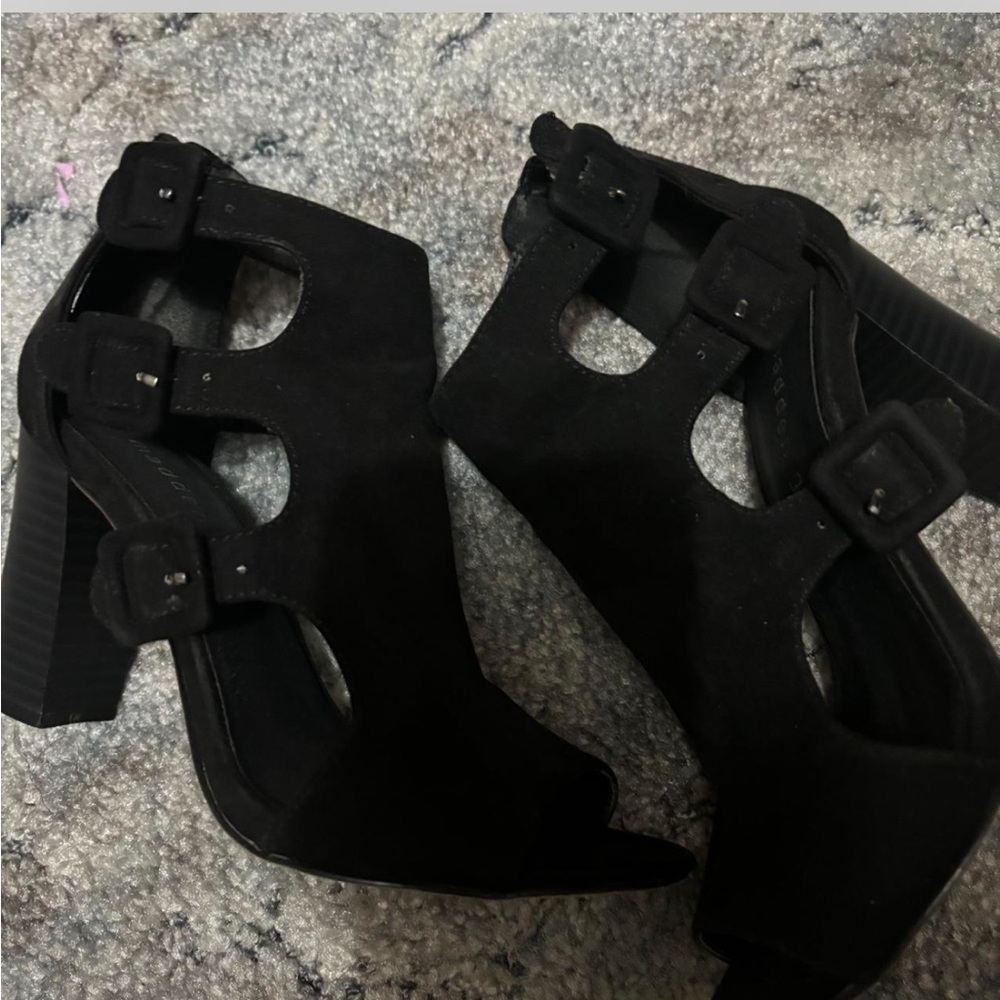 Madden Girl Black Heeled Sandals